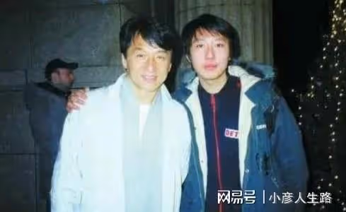 周末5個瓜,成龍私生子、汪涵又被罵,楊冪也陷入風波