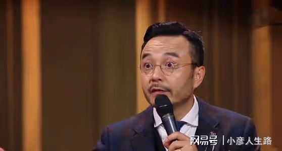 周末5個瓜，成龍私生子、汪涵又被罵，楊冪也陷入風波