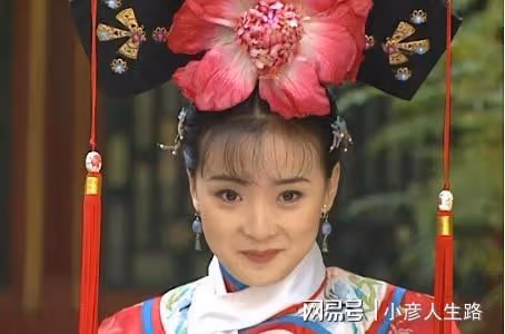 23歲王艷嫁給二婚富豪老公,25年後,再看到底有多幸福