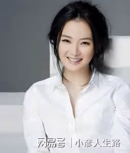 23歲王艷嫁給二婚富豪老公,25年後,再看到底有多幸福