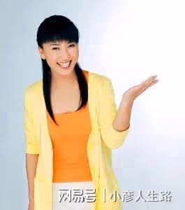 閆學晶離婚11年:她二婚生寶寶又做婆婆,前夫三婚再做父親