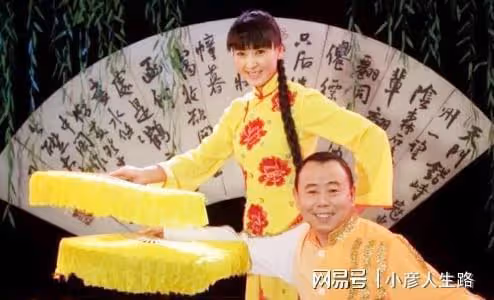 閆學晶離婚11年:她二婚生寶寶又做婆婆,前夫三婚再做父親
