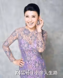 閆學晶離婚11年:她二婚生寶寶又做婆婆,前夫三婚再做父親