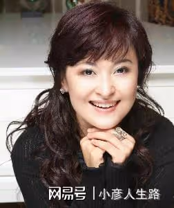 王璐瑤:不顧勸阻嫁離異富商,懷孕也要工作,如今她還好嗎?