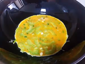 粵式快手小炒-涼瓜炒滑蛋