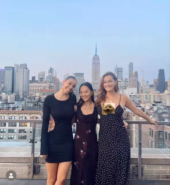 李連杰大女兒曬生活照!頭髮稀疏髮際線堪憂,大秀身材顏值遭質疑