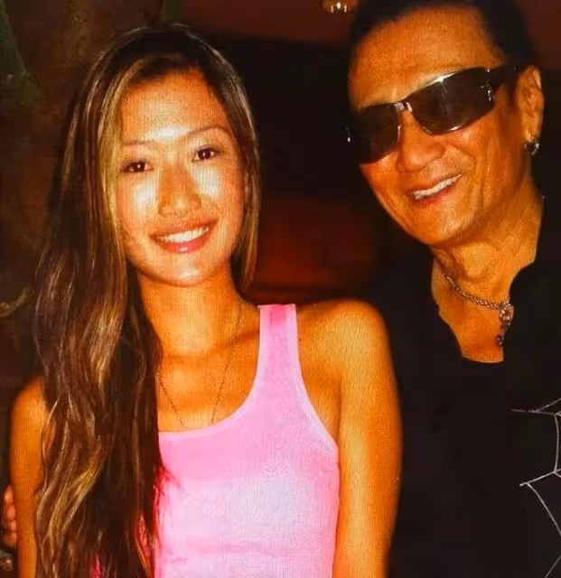 40歲謝婷婷曬照慶生,未婚生子久居國外,3歲女兒生父至今成謎