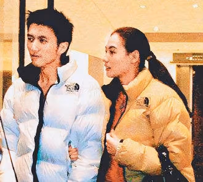 40歲謝婷婷曬照慶生,未婚生子久居國外,3歲女兒生父至今成謎