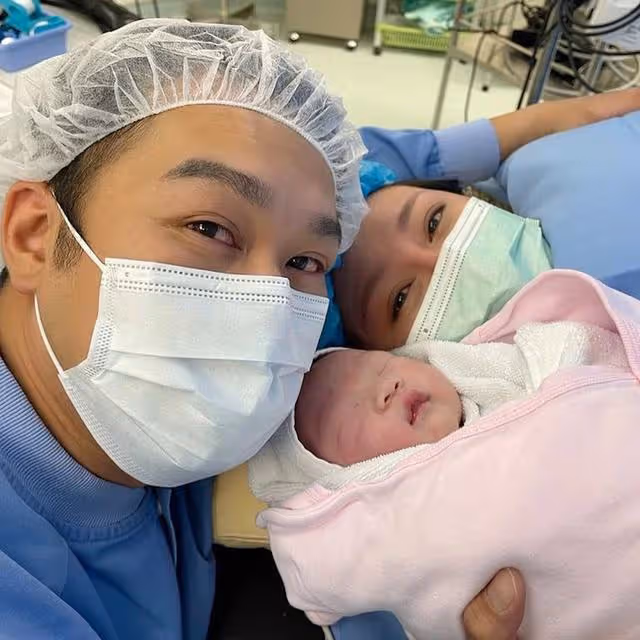 恭喜！香港知名女星剖腹產下7.2斤重男嬰，分娩過程長達17小時