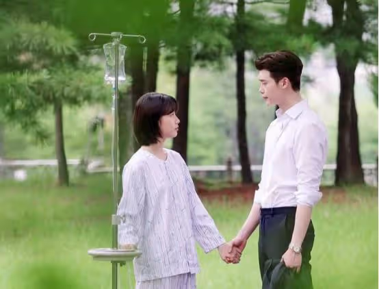 韓國最火的明星演員之一,曾練習過多年的跆拳道,最終轉型成演員
