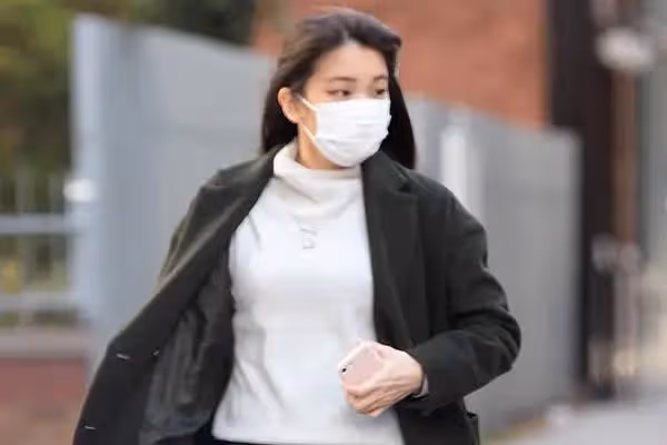 要不考試要不換工作，真子公主決不回日本，其實小室圭是個妻管嚴