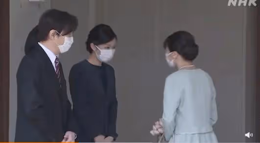 要不考試要不換工作,真子公主決不回日本,其實小室圭是個妻管嚴