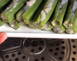 蝦滑釀秋葵