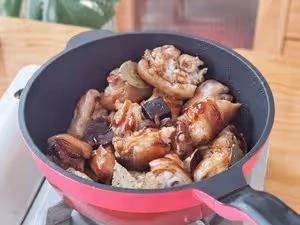 話梅可樂豬蹄｜家宴硬菜