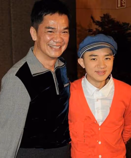 64歲黃光亮罕露面，幾乎無戲可拍卻不著急，靠經營副業衣食無憂