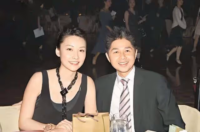 43歲知名港星退圈後轉戰金融圈!曾捲入陳冠希事件,遭前任退婚