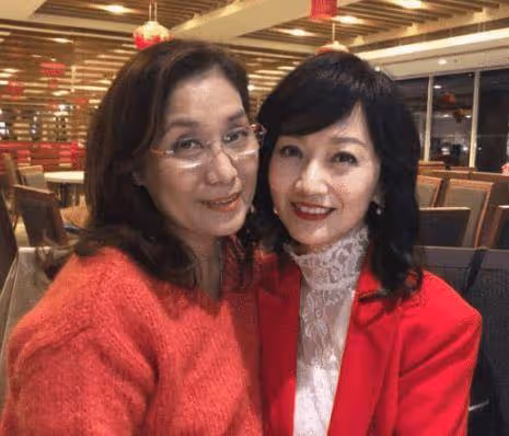 有種「不公平」叫趙雅芝姐妹,趙雅芝成不老少女,妹妹卻像個「奶奶」!
