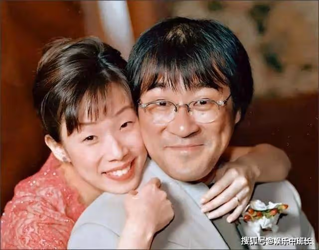 「音樂渣男」李宗盛:為林憶蓮拋妻棄子,卻三婚娶了小27歲嬌妻