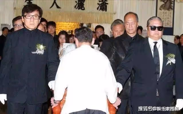 林正英:患癌後拒絕再見苑瓊丹,對方卻以未亡人身份出席他的葬禮