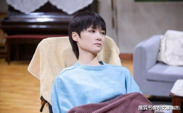 李宇春是他女兒,女兒被嘲「不男不女」,他2度勸女兒退出娛樂圈