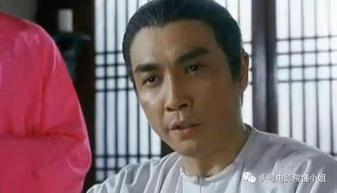 72歲劉松仁曬近照，趙雅芝送問候：2年前中風隱退，無兒女靠太太