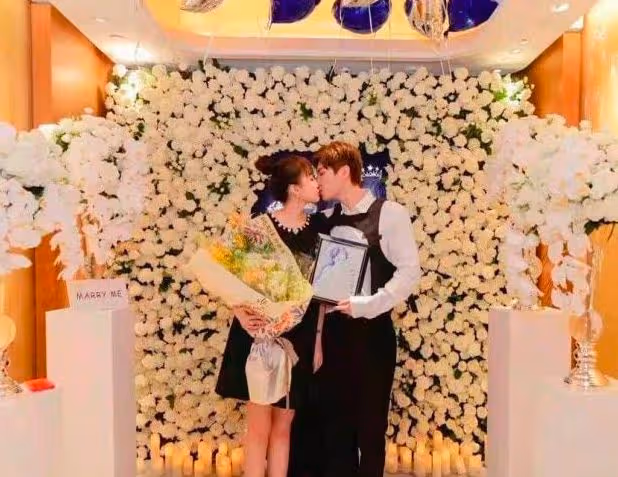 趙本山妥協了，球球曝光與男友婚紗照，兩人將於年底結婚！