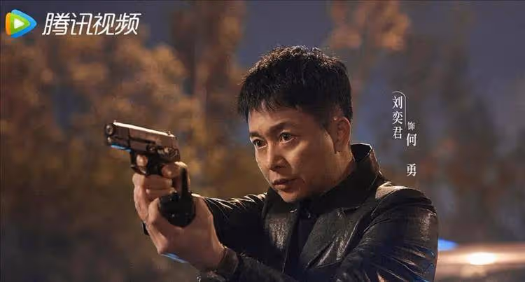 顏值即正義?這條「鐵律」在《掃黑風暴》中不奏效了
