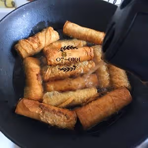黃（wang）醬包（就是豆腐衣包肉）
