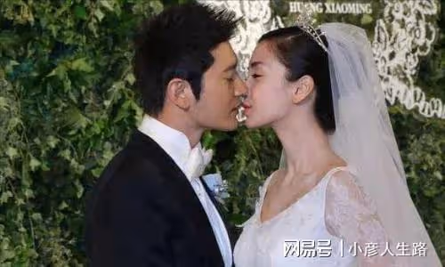 終沒熬過7年之癢，離婚不到8個月，黃曉明baby各自有了新故事