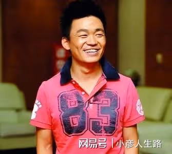 王寶強事業穩步,宋喆被傳出獄回村喂豬,馬蓉移民,差距出來了