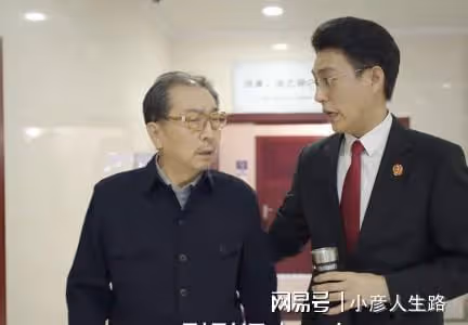 《底線》演技排名,成毅第十,王勁松第三,靳東終於不油了