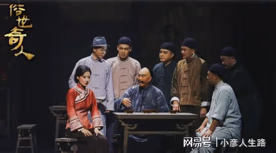 46歲的李小冉，46歲的曾黎，狠狠打臉同齡男星