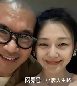 46歲的李小冉，46歲的曾黎，狠狠打臉同齡男星