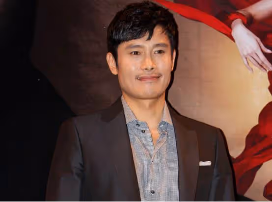 韓國最強影帝,出演多部韓劇,從好萊塢走向全世界