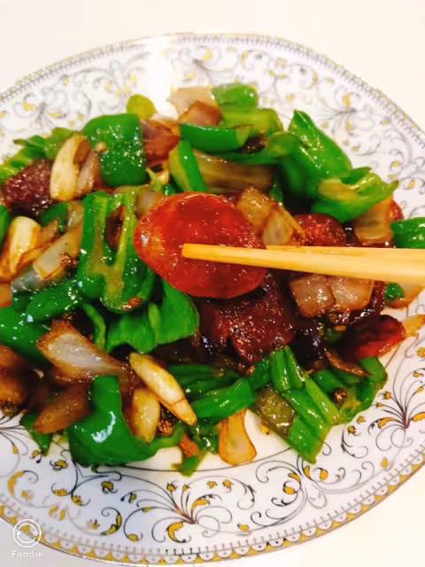 青椒炒臘腸