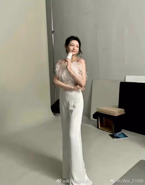新婚半年!大S首復工「整個人大回春」凍齡不輸當年 「代言價碼超驚人」網敲碗:期待復出