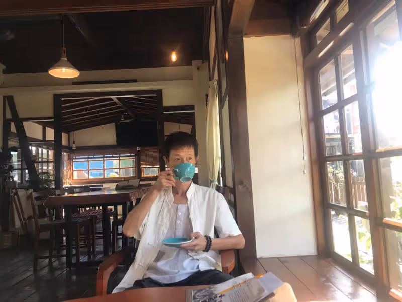阿西入行40多年紅得辛苦! 遭逼拍戲「老婆生小孩黑衣人堵」女兒同為演員「堅持不幫」:別當靠爸族