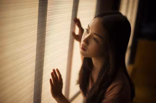 婆婆:「你10歲的小叔子,你們不養誰來養?」,兒媳毫不客氣地怒懟讓婆婆啞口無言,無地自容