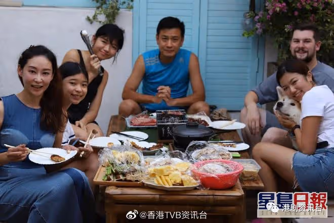 楊卓娜4歲喪父單親家庭長大!與燈箱大王拍拖12年未婚