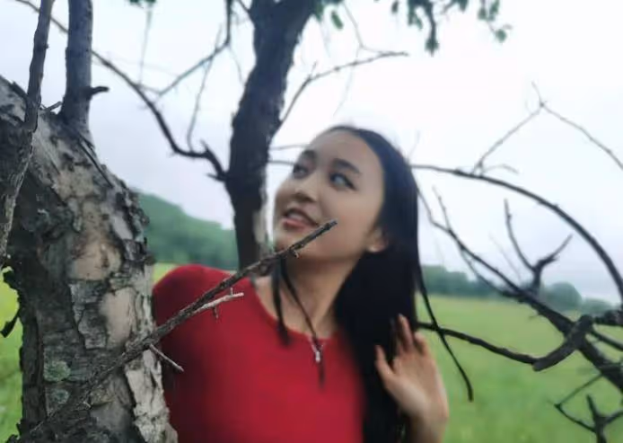 慶祝節日!朱易曬腹肌隔空PK谷愛凌,顏值+身材都在線的運動員