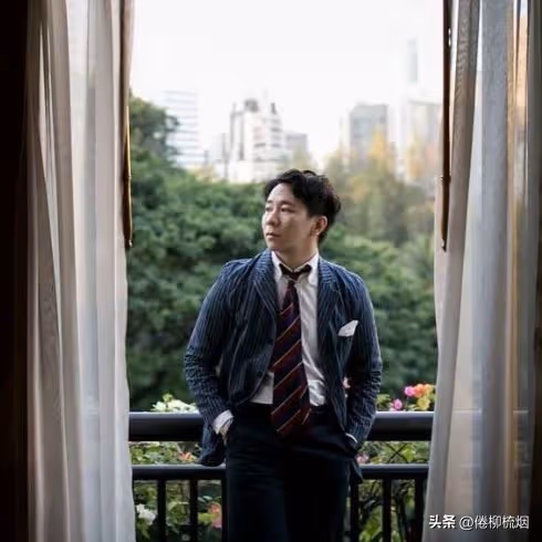 這就是Toey的新男友?Mew與Ken封口不提