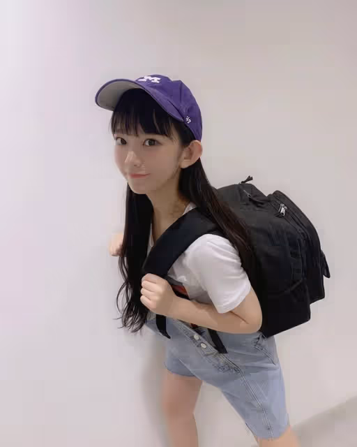 日本合法蘿莉「長澤茉里奈」帶妹出境!雙倍的快樂!
