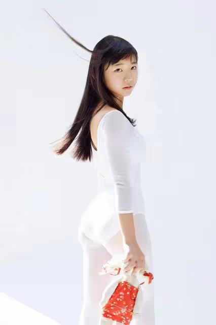 日本合法蘿莉「長澤茉里奈」帶妹出境！雙倍的快樂！