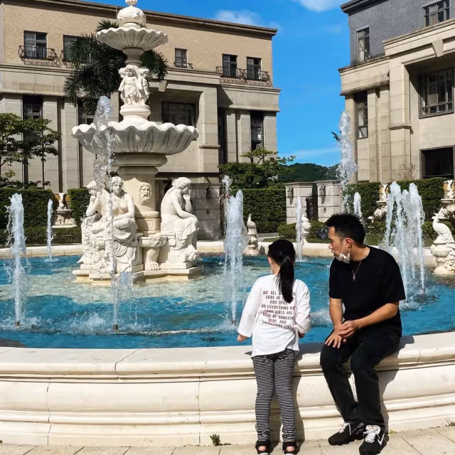 余苑綺走後1個月!李亞萍「塔位前悼念愛女」背影落寞 余祥銓吐近況「淚喊沒讓姐失望」