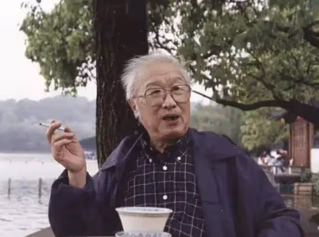 100歲作家任溶溶去世!5月剛過百歲壽辰,曾將安徒生童話引入中國
