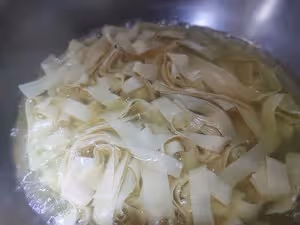 水煮干豆腐