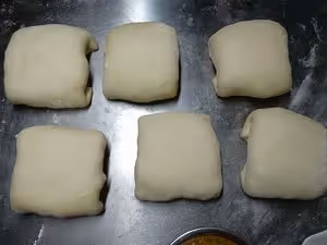 芝士雞肉麵包