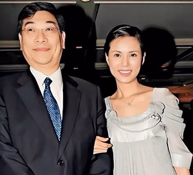一部戲吃一輩子的8位演員,有人紅火至今,有人晚節不保