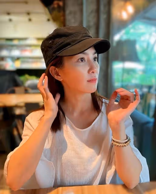 女星許藍方被曝當小三,深夜發私密照給已婚男,反將原配告上法庭