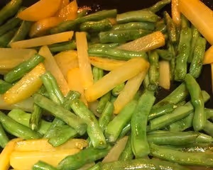 簡單又好吃的土豆燒芸豆
